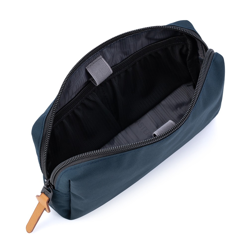 Penál EASY 22 A