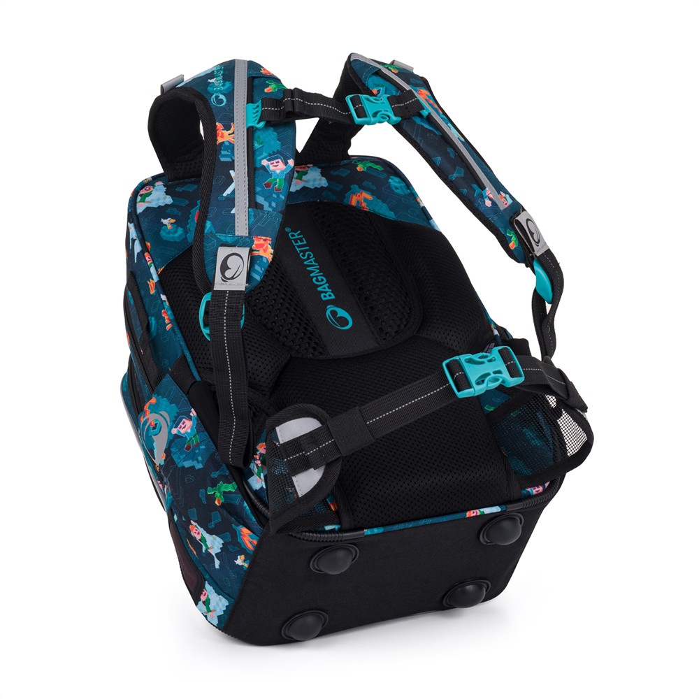 Bagmaster LUMI 24 E školní batoh – kostičkový svět